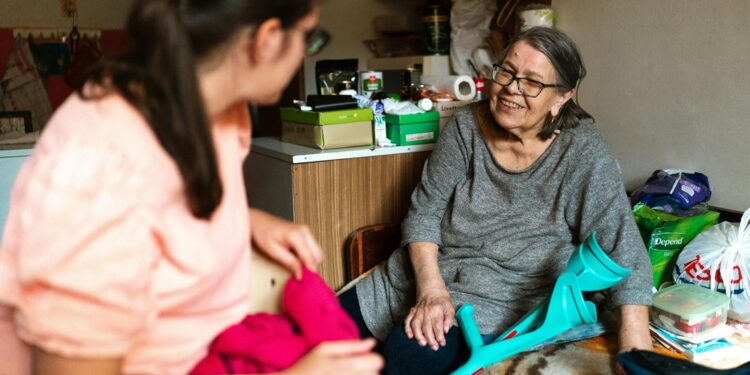 ¿Te dedicas al cuidado de un familiar? DIF León ofrece talleres y apoyos económicos