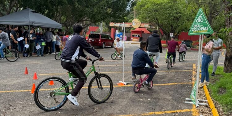 ¿Quieres aprender a andar en bicicleta? Darán talleres en las delegaciones de León